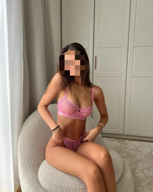 IN ZUG CITY - PRIVATE GIRLS @ LUXESCORT